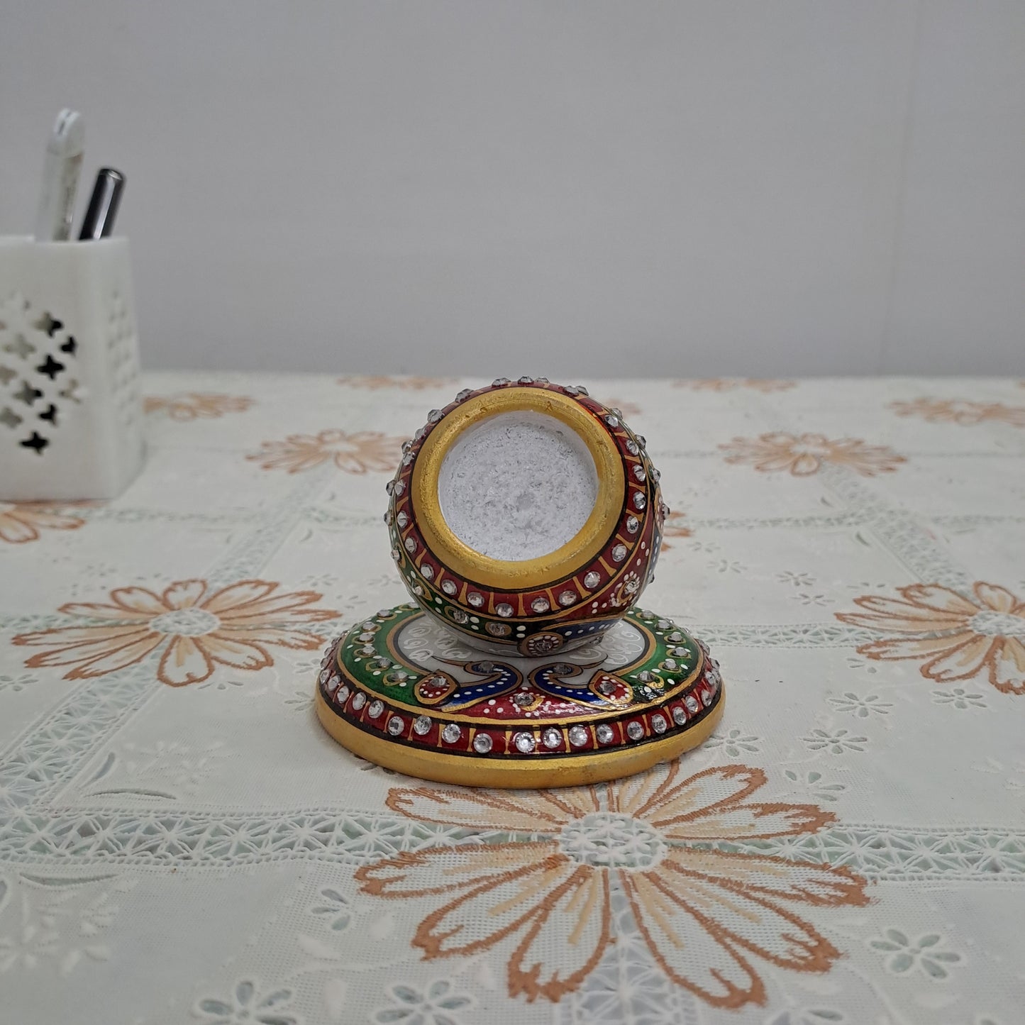 Rajasthani Duniyaa Handcrafted Marble Plate Watch – Decorative Ball Design with Analog Dial