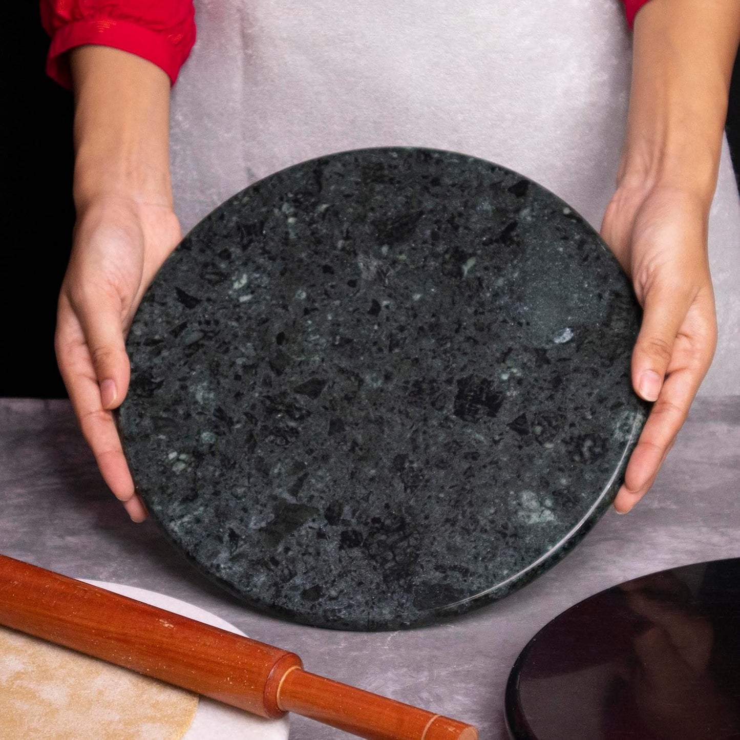 RajasthaniDuniyaa 10-Inch Handcrafted Green Marble Chakla – Premium Roti Rolling Board with Ring Base and Mirror Finish