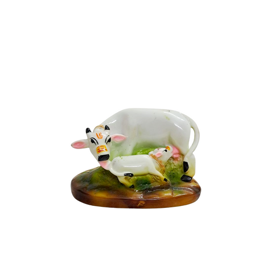 4" White Resin Cow & Calf Idol