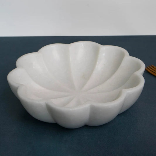 Front view of handcrafted white marble fruit bowl by Rajasthani Duniyaa