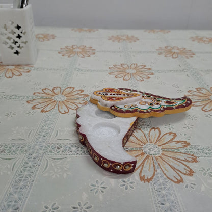 Handcrafted 5 inch white marble tilak chopda in Ganesha trunk shape for pooja kumkum and roli